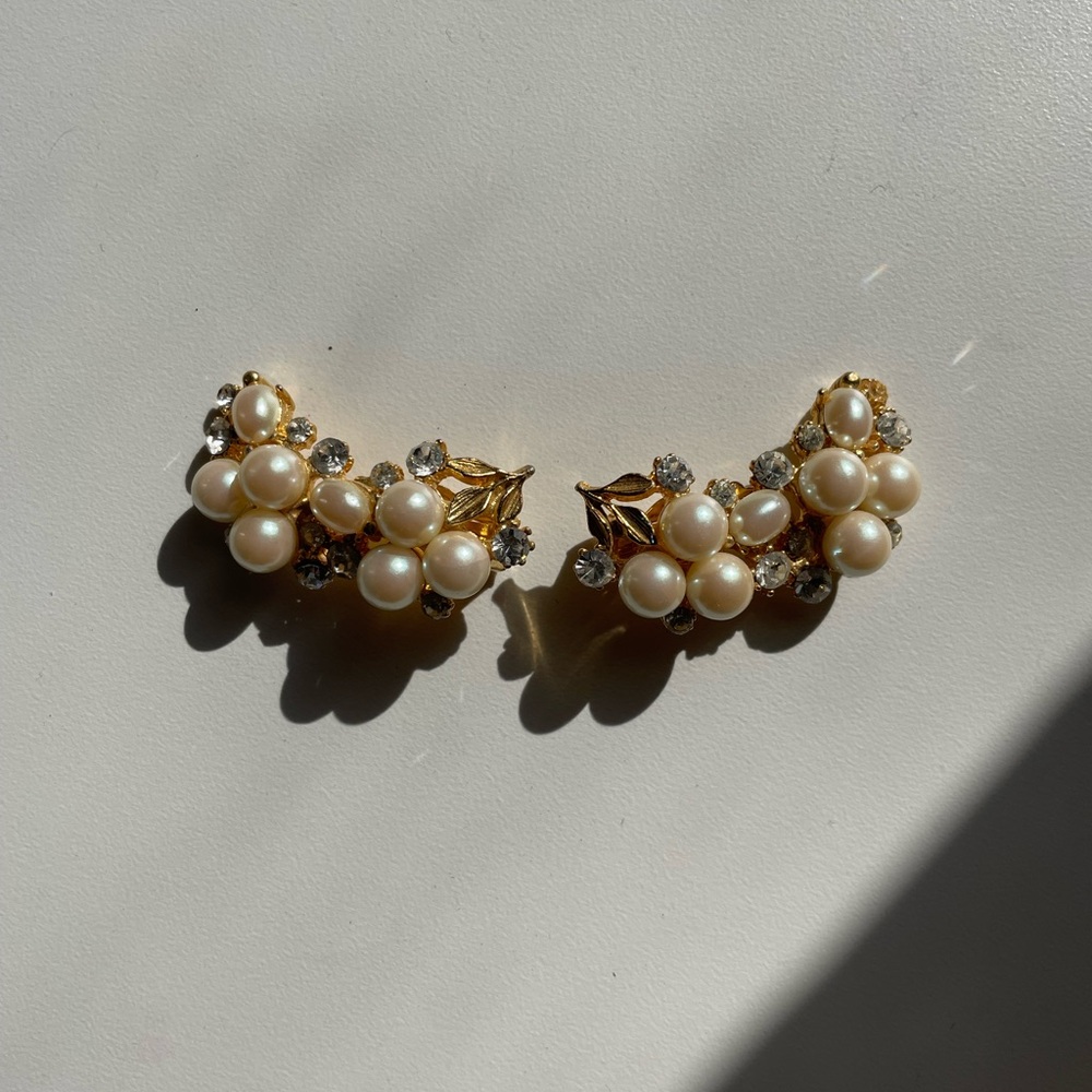 Vintage pearl ear climbers, clip on, yellow gold